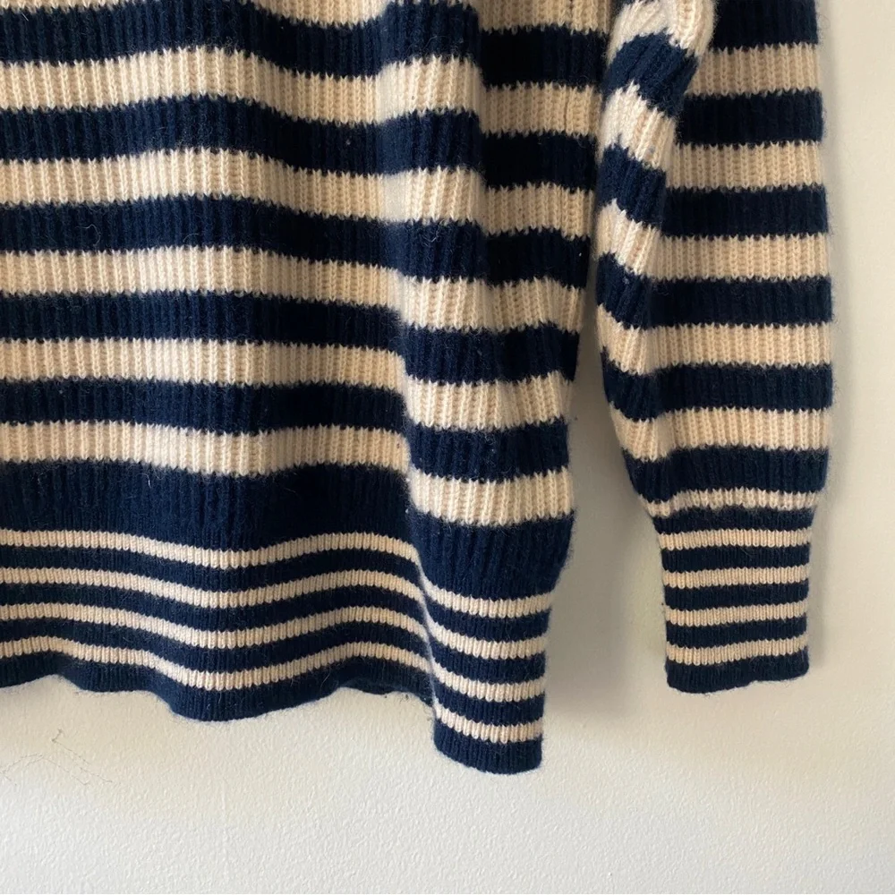 100% Cashmere Ribbed Oversized Crewneck Sweater Stripe - Picture 4 of 10